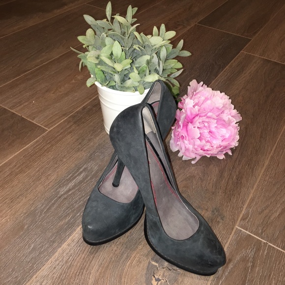 Miss Sixty Black Leather Pumps - Picture 1 of 5